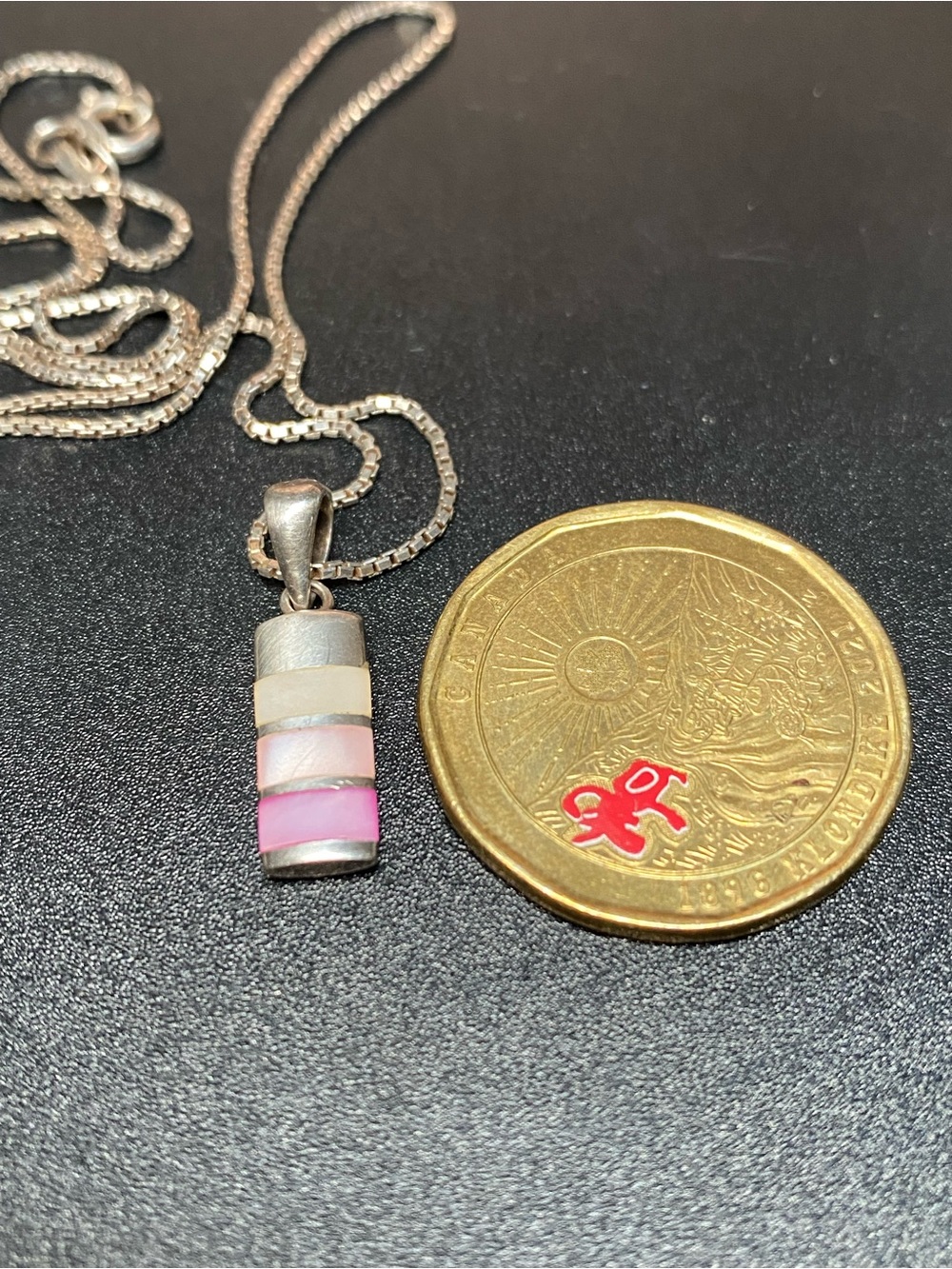 16 Inch 925 Sterling Silver Triple Mother of Pearl Inlay Pendant Necklace - Picture 3 of 9